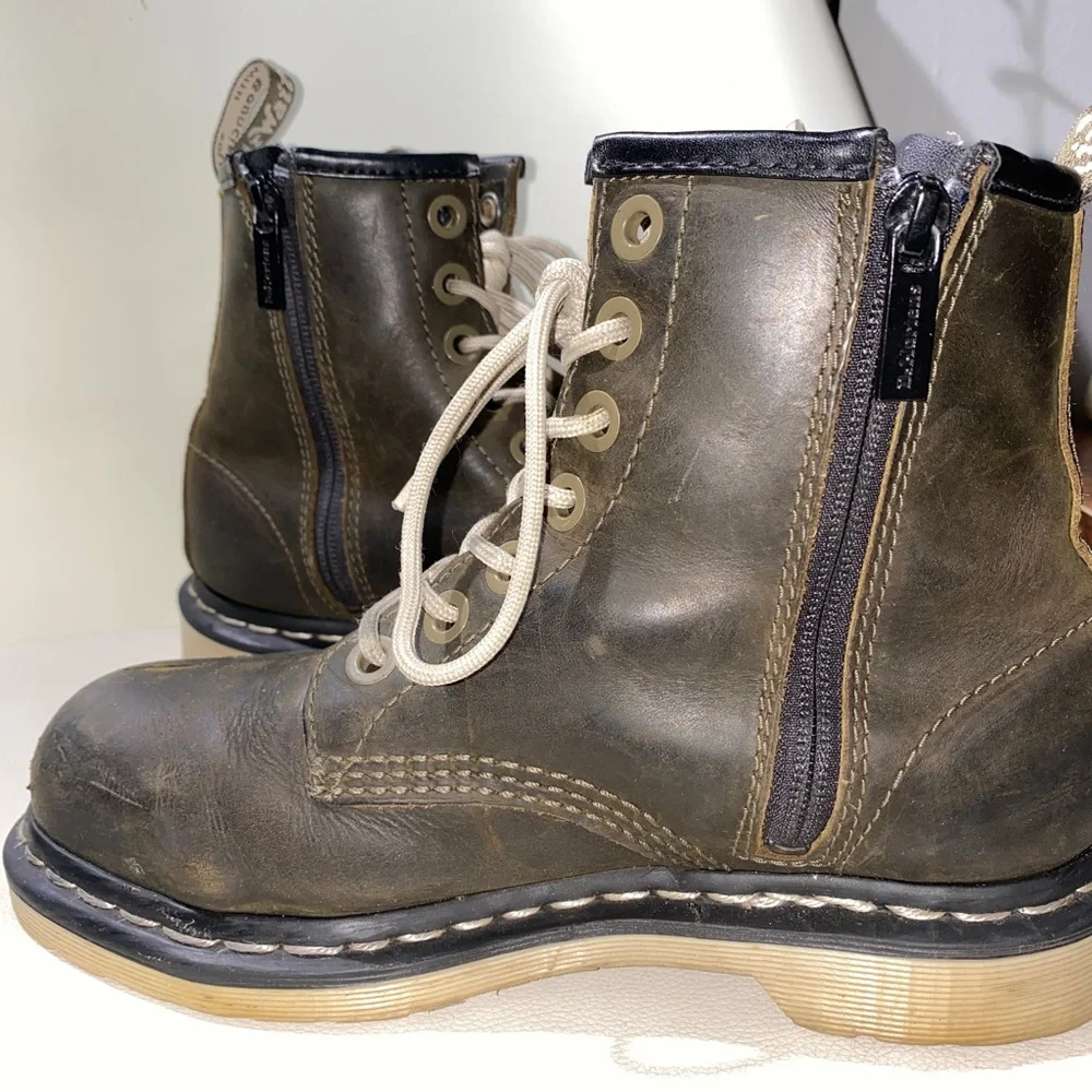 Dr. Marten's Industrial Steel Toe Women's Size 6 Maple Brown Slip Resistant Zip - Picture 8 of 16